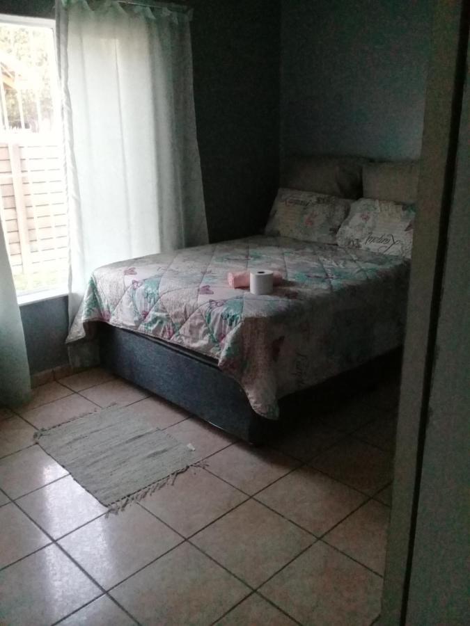 Tl Yahweh Guest House بوكسبرغ المظهر الخارجي الصورة